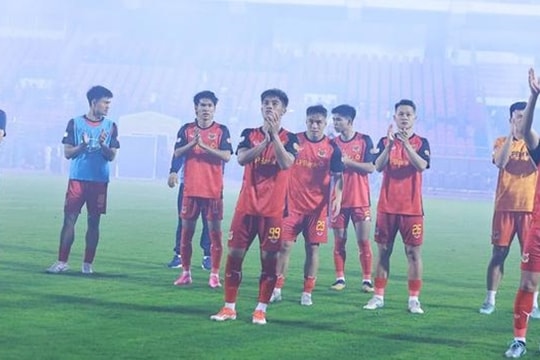 Ninh Bình đánh bại PVF-CAND 3-2 để giành vé vào bán kết Cúp Quốc gia