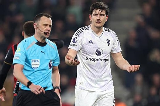 BTC Ngoại hạng Anh xác nhận thẻ đỏ của Harry Maguire: Khi luật DOGSO không có sự khoan nhượng