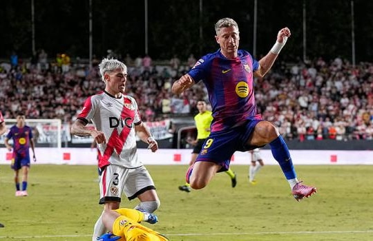 Barcelona vs Rayo Vallecano: Hansi Flick quyết tâm nới rộng cách biệt ngôi đầu La Liga