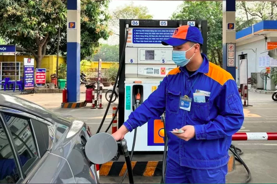 Giá dầu Brent áp sát 119 USD/thùng trước lo ngại đứt gãy nguồn cung Trung Đông