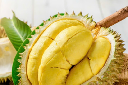 Giá sầu riêng hôm nay 22/3: Sầu Thái VIP neo cao ở mức 165.000 đồng/kg