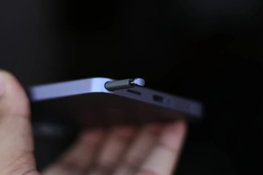 S Pen trên Galaxy S27 Ultra sẽ giữ nguyên công nghệ EMR thay vì nâng cấp đột phá