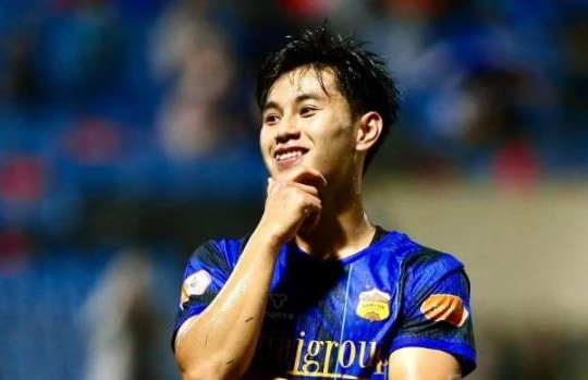 U19 Việt Nam triệu tập bổ sung Trần Gia Bảo và thủ môn Việt kiều Aaron Tú Vinh