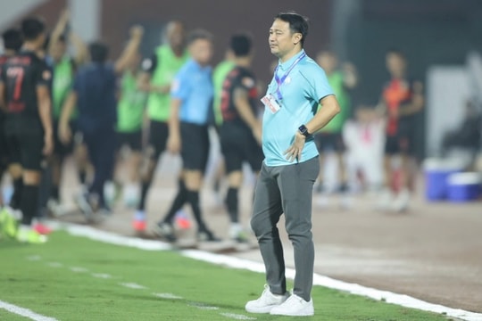 HLV Vũ Hồng Việt tái xuất: "Liều thuốc tiên" hồi sinh bản sắc nhà vô địch Nam Định