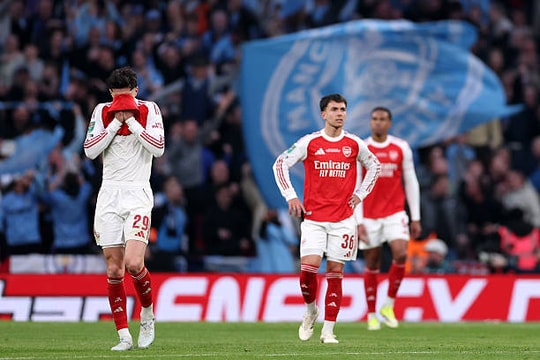 Arsenal đại bại trước Man City: Hồi chuông báo động về bản lĩnh của nhà vô địch