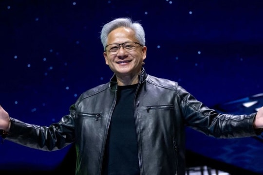 CEO Nvidia Jensen Huang tuyên bố siêu trí tuệ AGI thực chất đã xuất hiện ngay lúc này