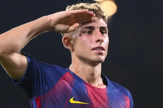 MU sẵn sàng chi 100 triệu euro cho Fermin Lopez, đại chiến Manchester vì Tonali