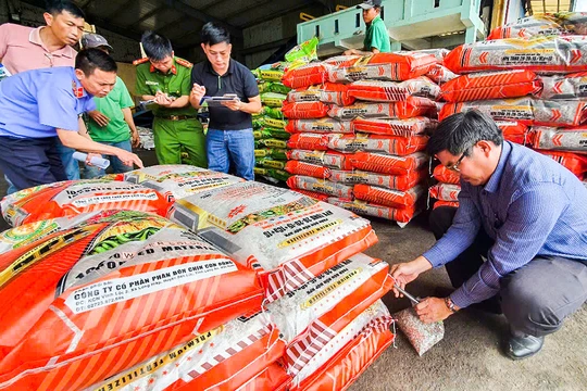 Giá phân bón hôm nay 26/3/2026 ổn định trên cả nước