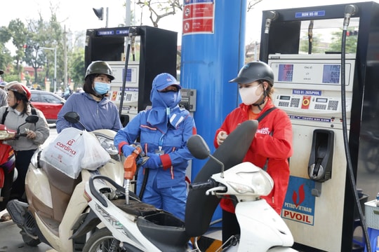 Cập nhật giá xăng dầu thế giới và trong nước ngày 26/3/2026