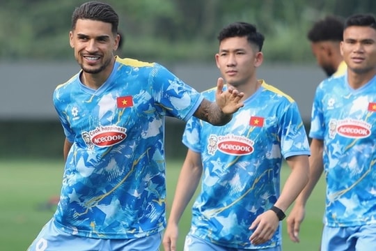 Tuyển Việt Nam đấu Bangladesh: Chờ đợi màn ra mắt lịch sử của cặp song sát nhập tịch