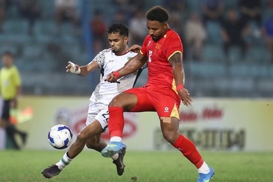 HLV Kim Sang-sik và bài toán thể lực của Nguyễn Xuân Son: Kiên nhẫn chờ sát thủ trở lại