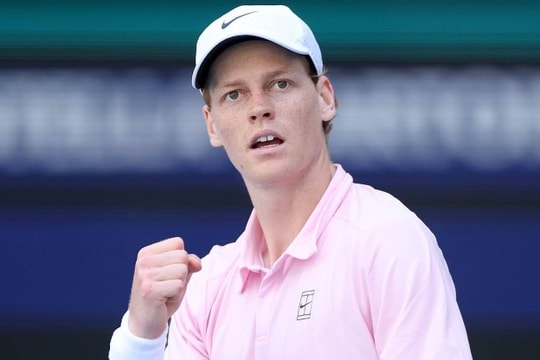 Jannik Sinner hạ Zverev vào chung kết Miami Open 2026: Kỷ lục vô tiền khoáng hậu
