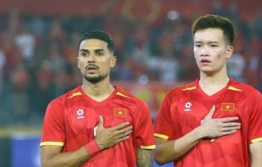 Hoàng Hên tỏa sáng và nỗi lo Xuân Son trước trận quyết đấu Malaysia của ĐT Việt Nam