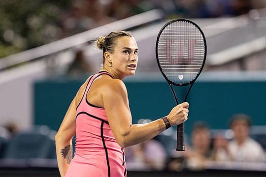 Aryna Sabalenka đánh bại Coco Gauff, bảo vệ ngôi vô địch Miami Open