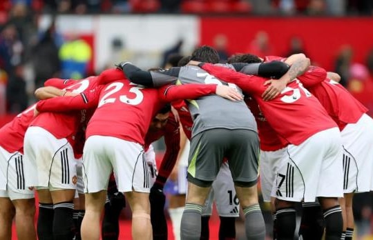 Dự án 150: Đội hình siêu cường đưa Manchester United trở lại ngôi vương Ngoại hạng Anh năm 2028