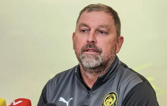 HLV Peter Cklamovski tuyên bố Malaysia sẽ phá dớp 12 năm không thắng ĐT Việt Nam