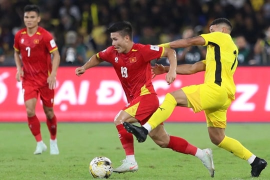 HLV Kim Sang-sik quyết thắng Malaysia 2-0: Lời khẳng định đanh thép của tuyển Việt Nam