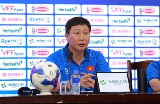 Đội tuyển Việt Nam đối đầu Malaysia: HLV Kim Sang-sik và kế hoạch khuất phục Mãnh hổ