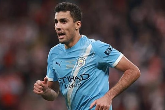 Real Madrid săn đón Rodri, Barcelona quyết tâm sở hữu Julian Alvarez