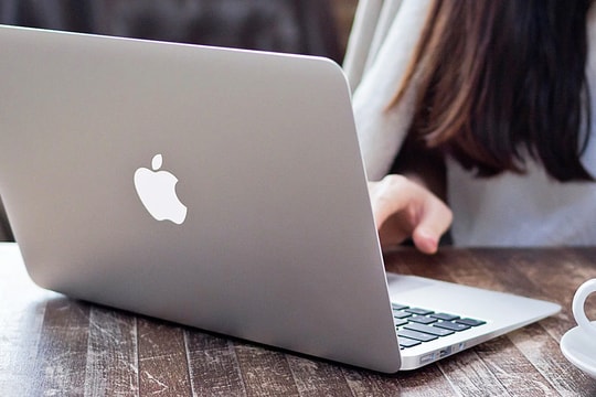 Apple đưa MacBook Air 2017 và iPad mini 4 vào danh sách sản phẩm cũ và lỗi thời