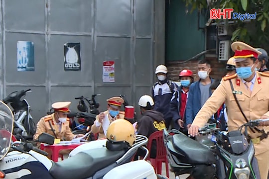 Học sinh “độ” xe điện chạy gần 90 km/h, tiềm ẩn nguy cơ tai nạn