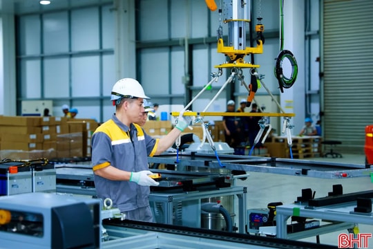 Tăng trưởng kinh tế quý I của Hà Tĩnh đứng đầu cả nước