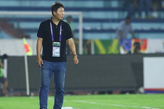 Tuyển Việt Nam lột xác: Chiến thuật tấn công phủ đầu của HLV Kim Sang-sik có gì đặc biệt?