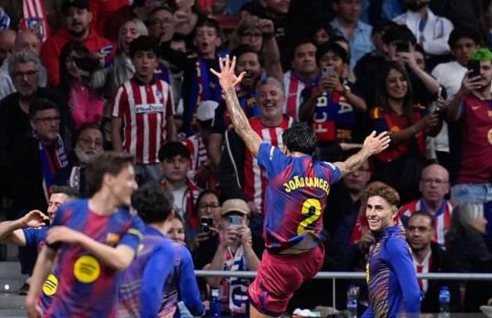 Barcelona lội ngược dòng hạ Atletico Madrid 2-1: Bản lĩnh nhà vua và bước ngoặt vô địch