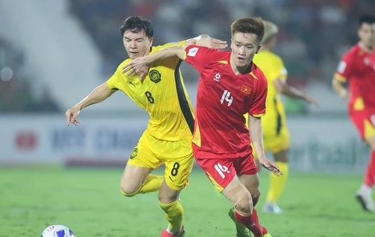 Báo Malaysia: Ngừng lạm dụng chính sách nhập tịch chỉ để thắng tuyển Việt Nam