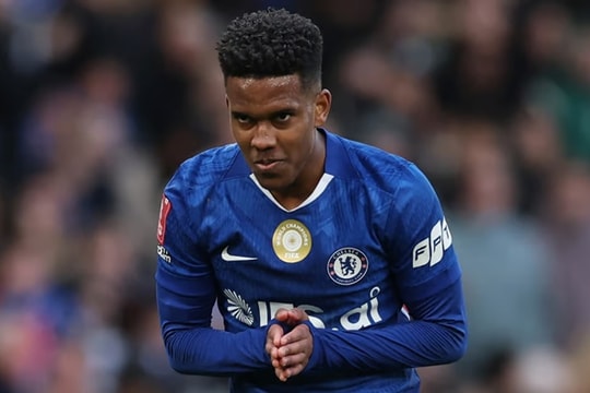 Chelsea vùi dập Port Vale 7-0: Estevao rực sáng, Joao Pedro khẳng định đẳng cấp