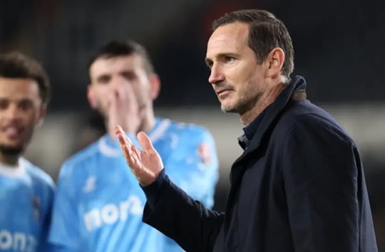 Coventry của Lampard chạm tay vào Ngoại hạng Anh, kịch chiến suất thăng hạng trực tiếp còn lại