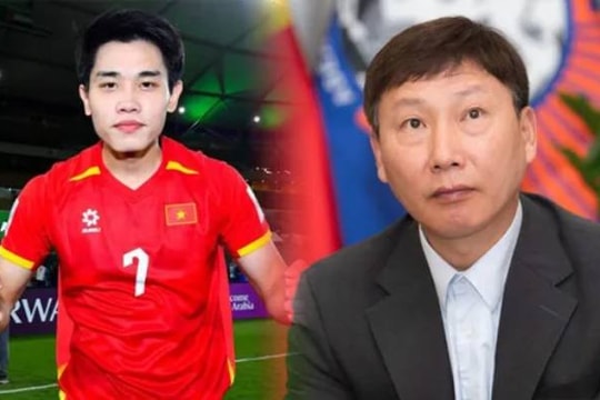 HLV Kim Sang-sik thay đổi chiến lược nhân sự: Đình Bắc có thể cùng lứa U21 dự ASIAD 20