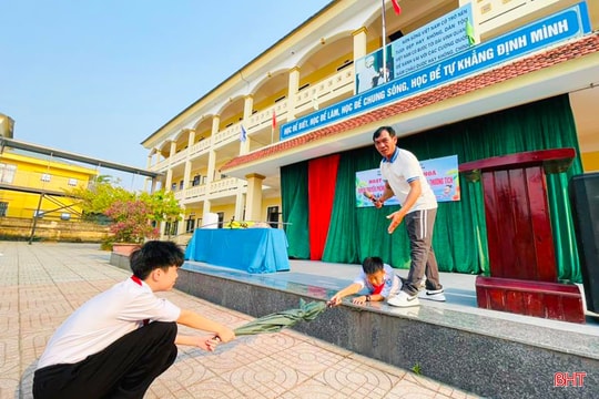 Giúp thanh thiếu nhi "nằm lòng" cách phòng, chống tai nạn đuối nước