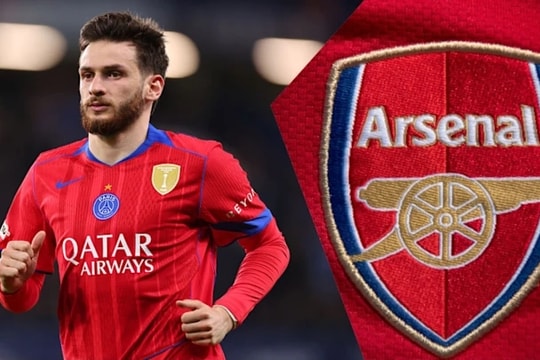 Arsenal cân nhắc đổi Gabriel Martinelli lấy Khvicha Kvaratskhelia: Bước đi chiến lược