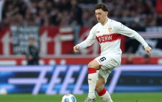 Angelo Stiller: Lời giải 35 triệu bảng cho bài toán hậu Casemiro tại Man Utd