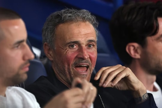 PSG thắng Liverpool 2-0 tại Champions League: Luis Enrique lo ngại sức mạnh từ Anfield