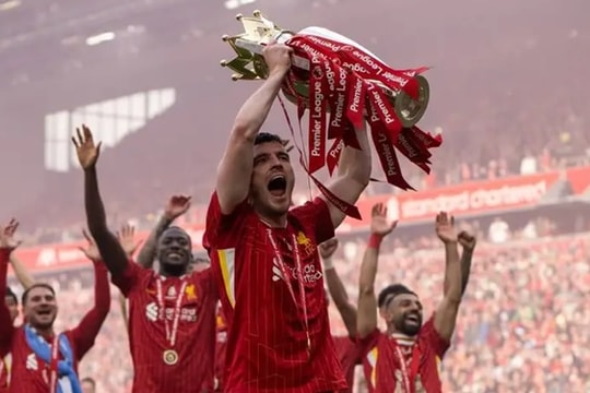 Andy Robertson rời Liverpool: Khép lại kỷ nguyên của hậu vệ trái vĩ đại nhất Anfield