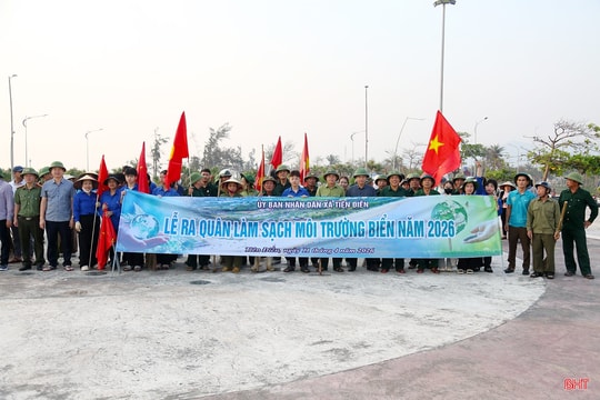 Ra quân làm sạch biển Xuân Thành, sẵn sàng mùa du lịch 2026