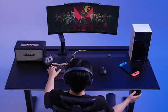 Giải mã HyperWork Atlas Elite: Bàn nâng hạ All-in-one đầu tiên cho giới setup chuyên nghiệp