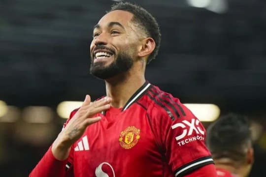 Manchester United vs Leeds United: Quỷ đỏ quyết tâm xây chắc vị trí Top 3 tại Old Trafford