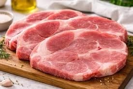 Giá thịt heo ngày 13/4: Thịt mát WinMart đi ngang, giá heo hơi giảm 1.000 đồng/kg