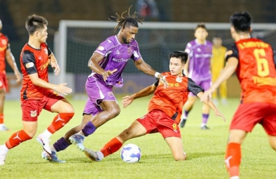 Trần Thành Trung: ‘Sự chỉ bảo của anh Hoàng Đức giúp tôi hòa nhập tại Ninh Bình’