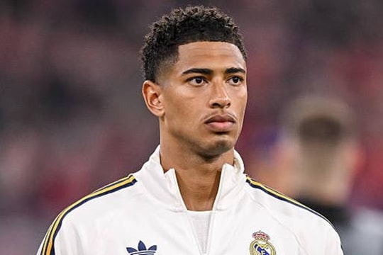 Real Madrid sẵn sàng bán Bellingham và Vinicius; MU nhắm "máy quét" Ao Tanaka