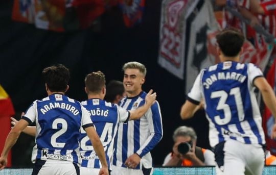 Real Sociedad vô địch Cúp Nhà vua 2025/26 sau loạt luân lưu kịch tính với Atletico Madrid