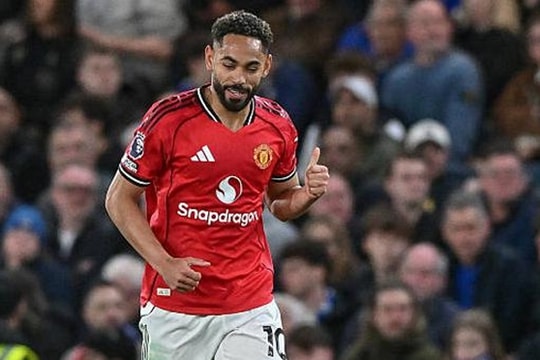 Man United hạ gục Chelsea 1-0: Dalot và Cunha rực sáng tại Stamford Bridge