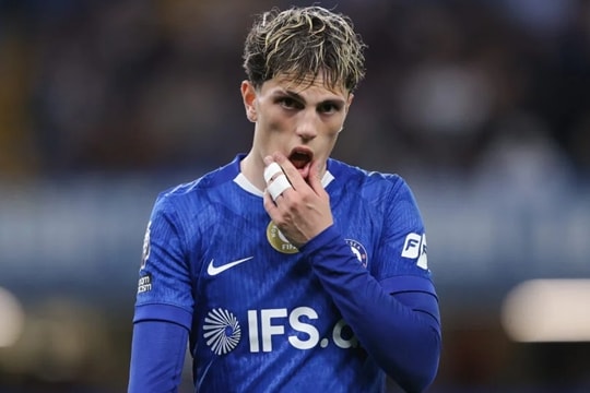 Thất bại trước Man Utd: Sự thật nghiệt ngã về bước tiến của Alejandro Garnacho