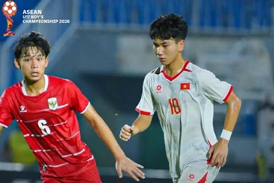 CĐV Indonesia phẫn nộ khi đội nhà tử thủ trước U17 Việt Nam và bị loại sớm