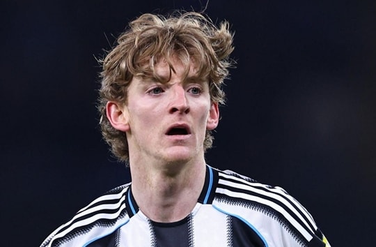 Bayern Munich sẵn sàng chi 75 triệu bảng cho Gordon, MU quyết giành Tchouameni