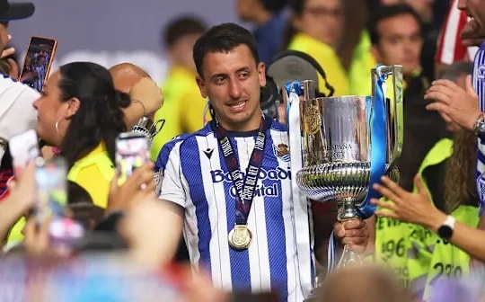 Mikel Oyarzabal trước ngã rẽ sự nghiệp: Liệu thủ quân Real Sociedad có gia nhập Aston Villa?