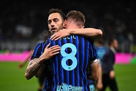 Inter Milan vào chung kết Coppa Italia sau màn ngược dòng kịch tính trước Como